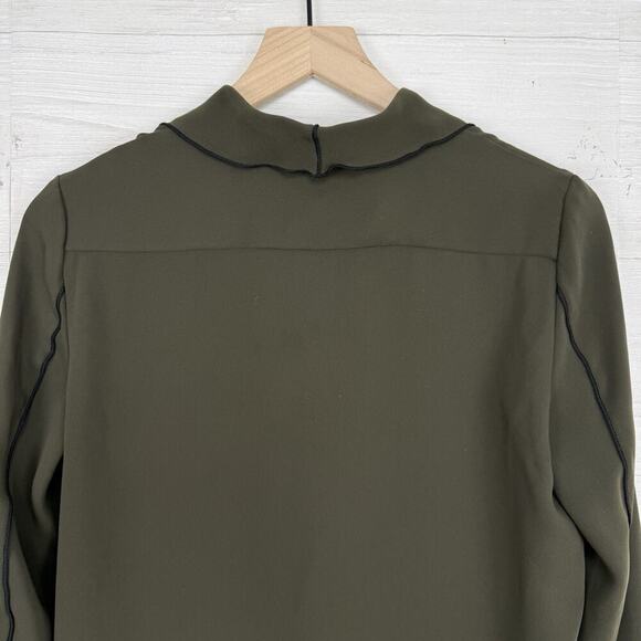 Aritzia Babaton Rena Top Popover Blouse Size XS Olive Green Long Sleeves Preppy - Picture 6 of 15
